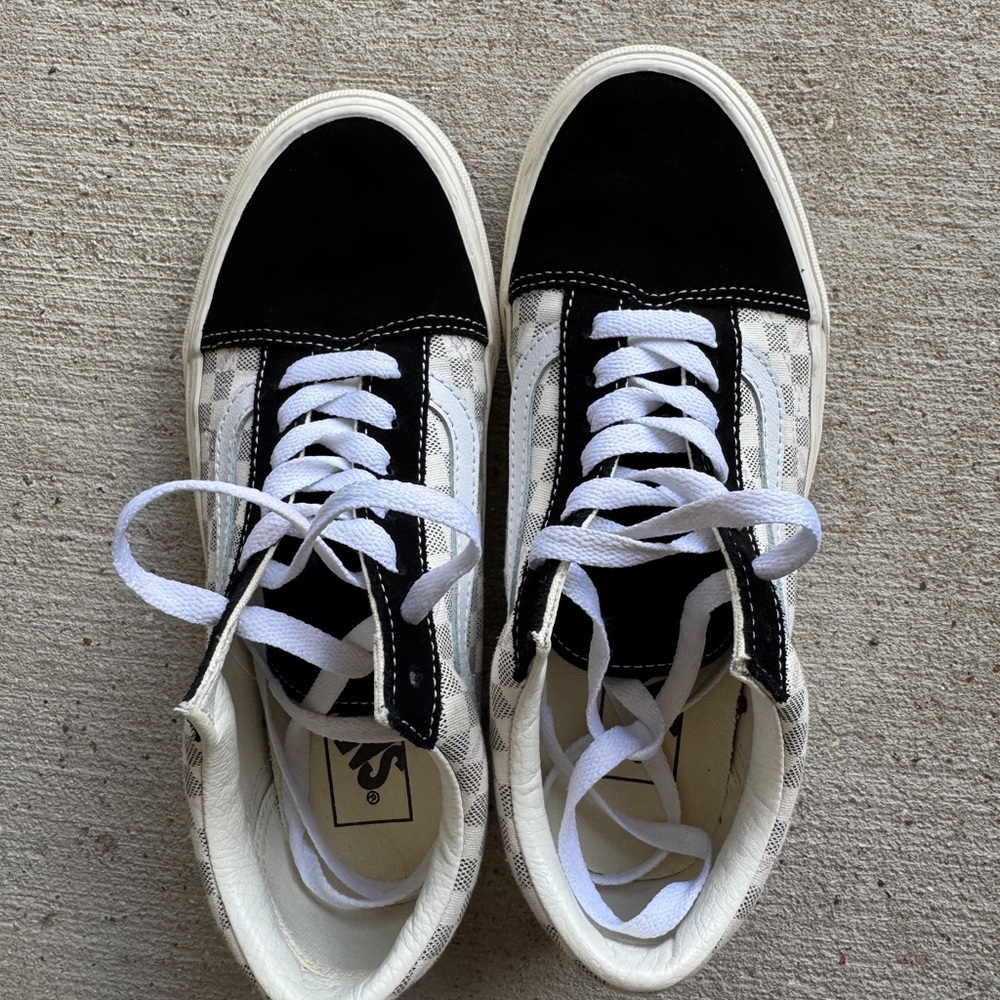 Vans Black and White Men's Sneakers